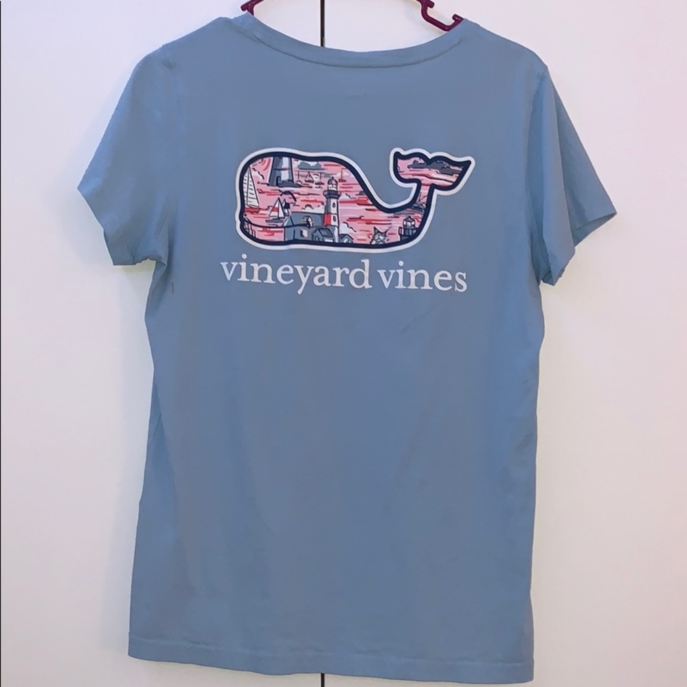 Vineyard vines light blue short sleeve t-shirt